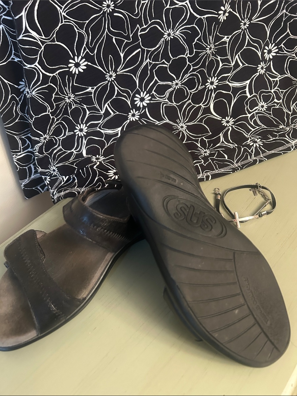 SAS Women’s Black Leather Slide Sandals